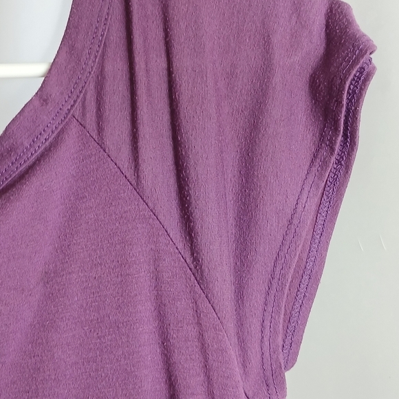 (#330) Woman's Love Me Kiss Me Purple Wrap Over Front Top Size Small - Picture 14 of 16